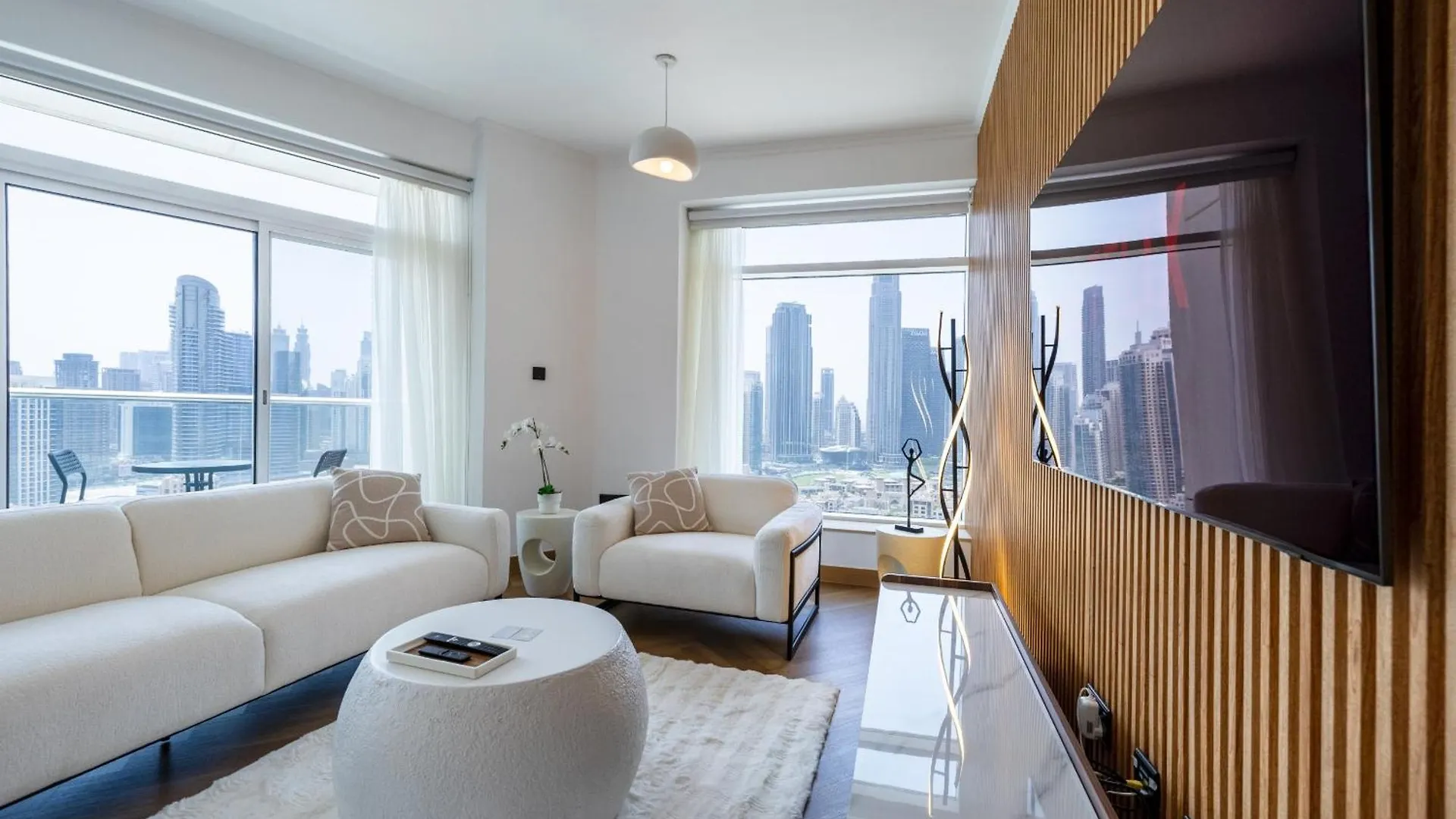 Upgraded Apartment With Stunning Burj Khalifa View Dubai United Arab Emirates